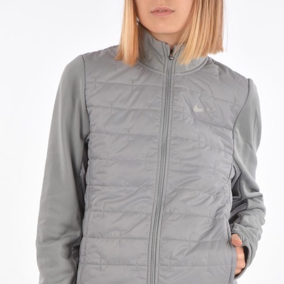 Nike Essential Running Jacket - Picture 1 of 5